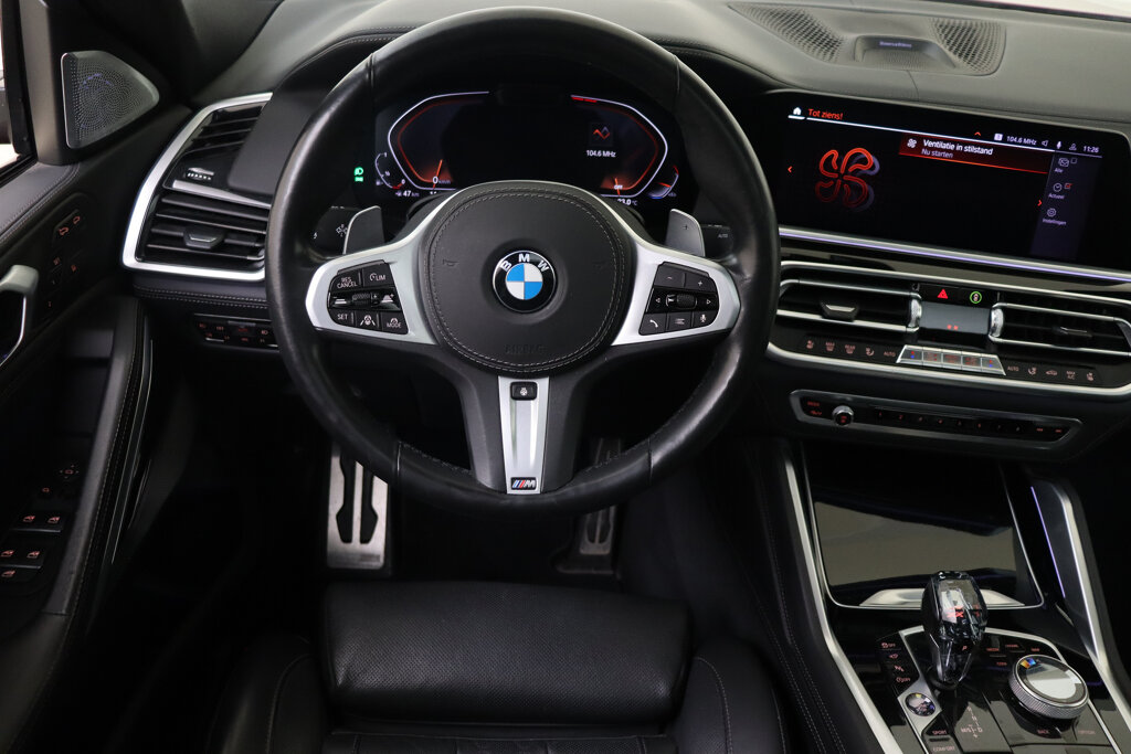 BMW X6 30