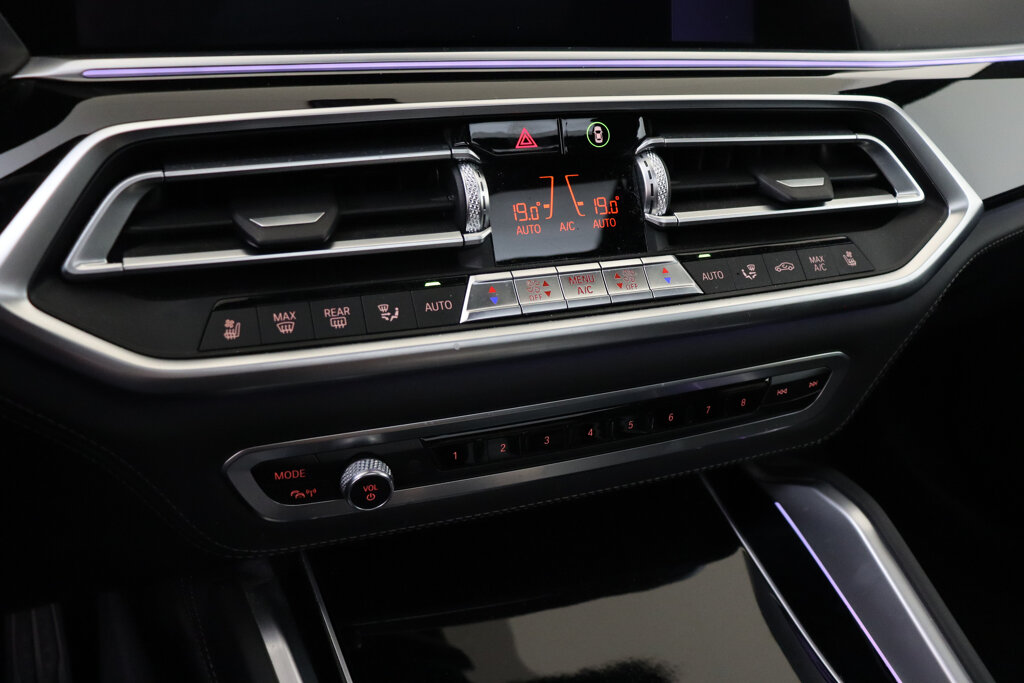 BMW X6 43