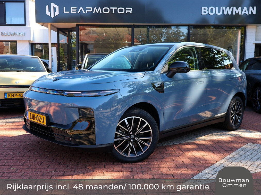 Leapmotor B10 EV 67,1 kWh 218PK Automaat Design, Rijklaarprijs | 360 Camera | Stoelventilatie | Panoramadak | Adaptieve Cruise Control
