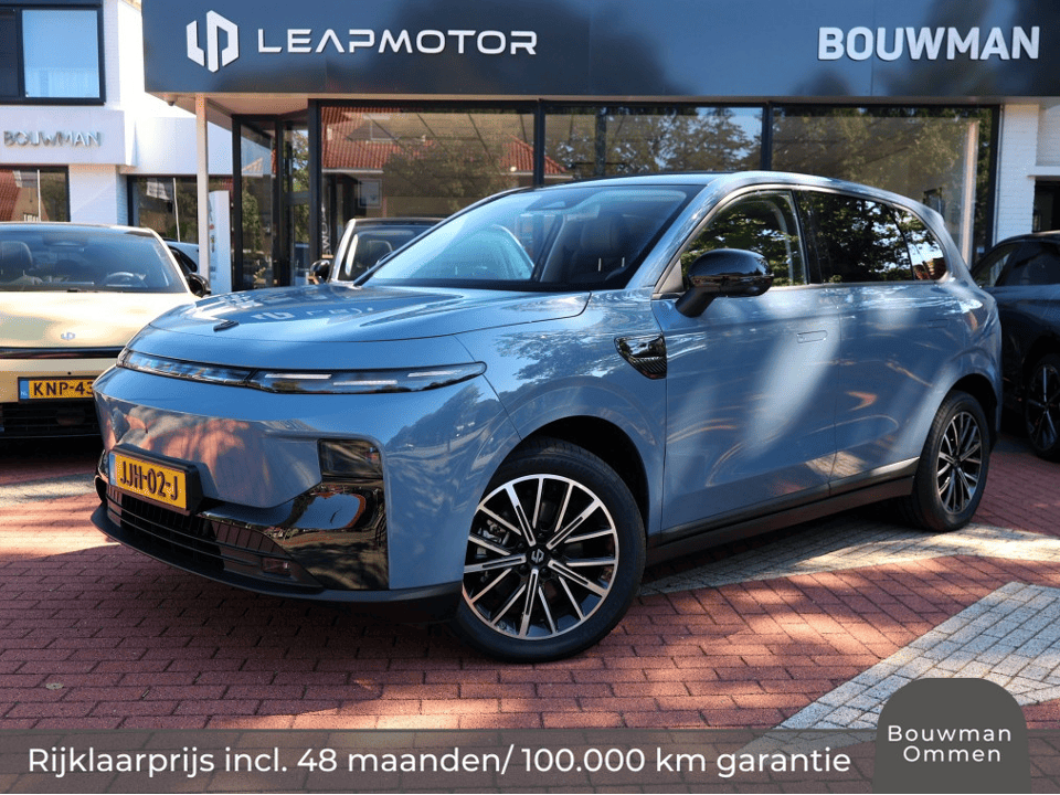 Leapmotor B10 EV 67,1 kWh 218PK Automaat Design, Rijklaarprijs | 360 Camera | Stoelventilatie | Panoramadak | Adaptieve Cruise Control - Afbeelding 1