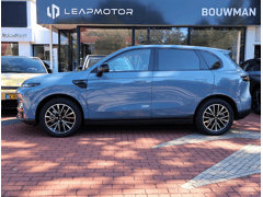 Leapmotor B10 EV 67,1 kWh 218PK Automaat Design, Rijklaarprijs | 360 Camera | Stoelventilatie | Panoramadak | Adaptieve Cruise Control - Afbeelding 2