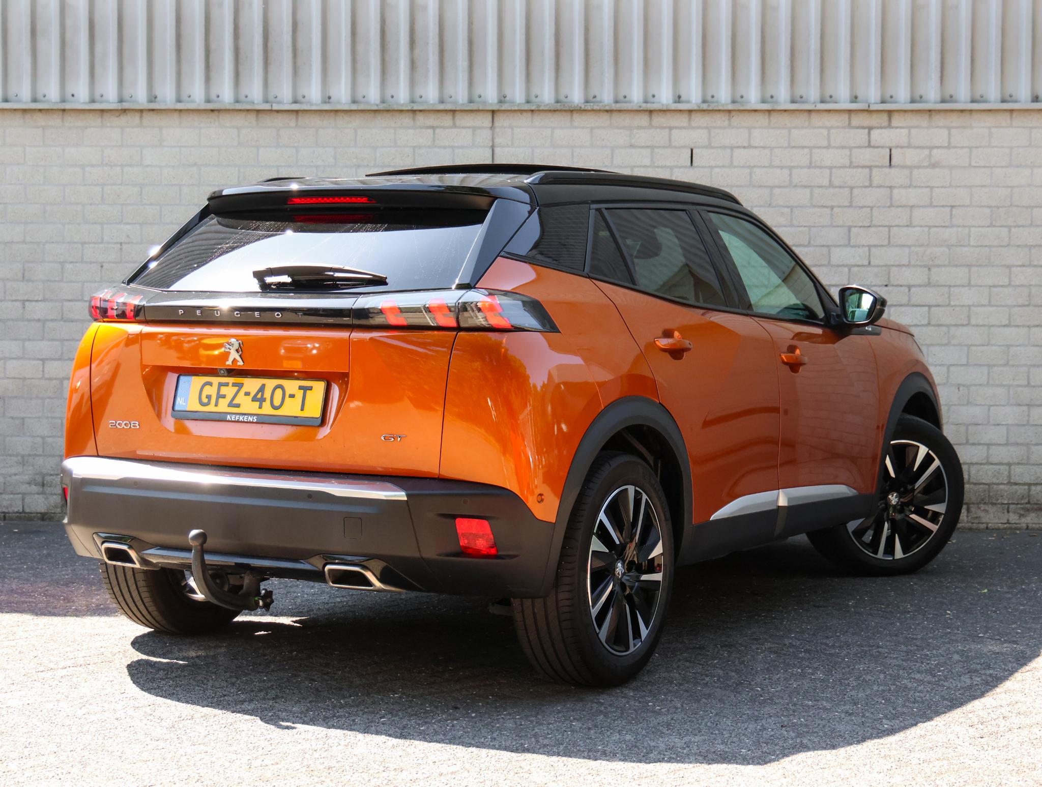 Peugeot 2008 1.2 155pk Automaat GT - Afbeelding 3
