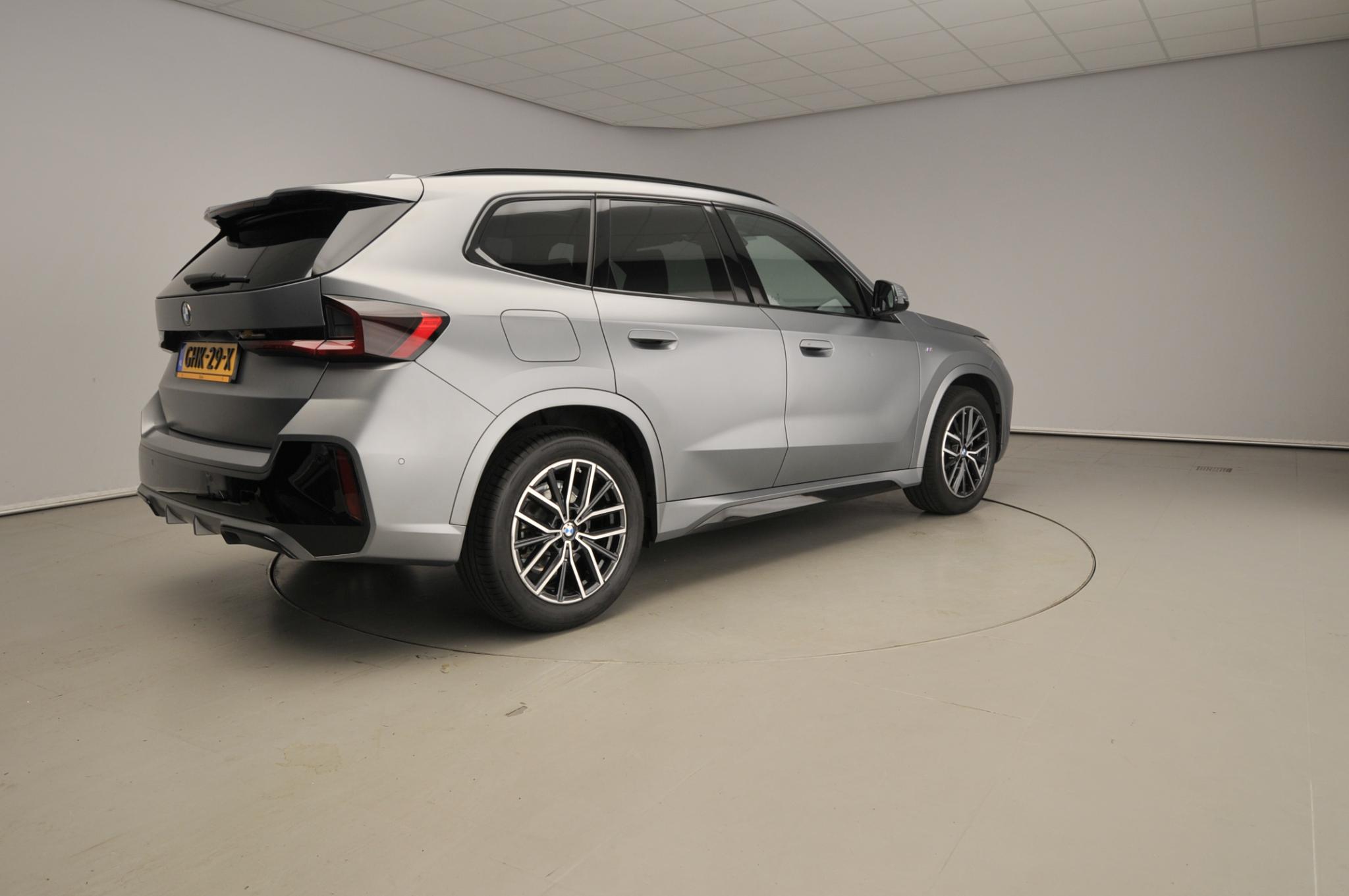 BMW X1 sDrive18i - Afbeelding 2