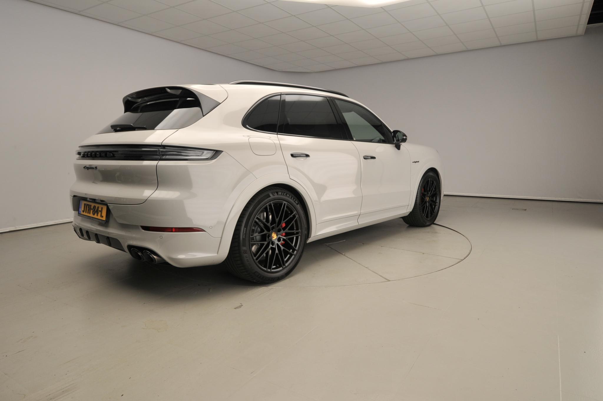 Porsche Cayenne 3.0 S E-Hybrid Black Edition - Afbeelding 2