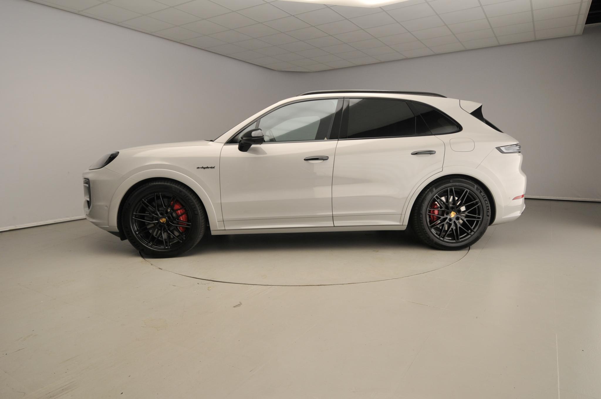 Porsche Cayenne 3.0 S E-Hybrid Black Edition - Afbeelding 3