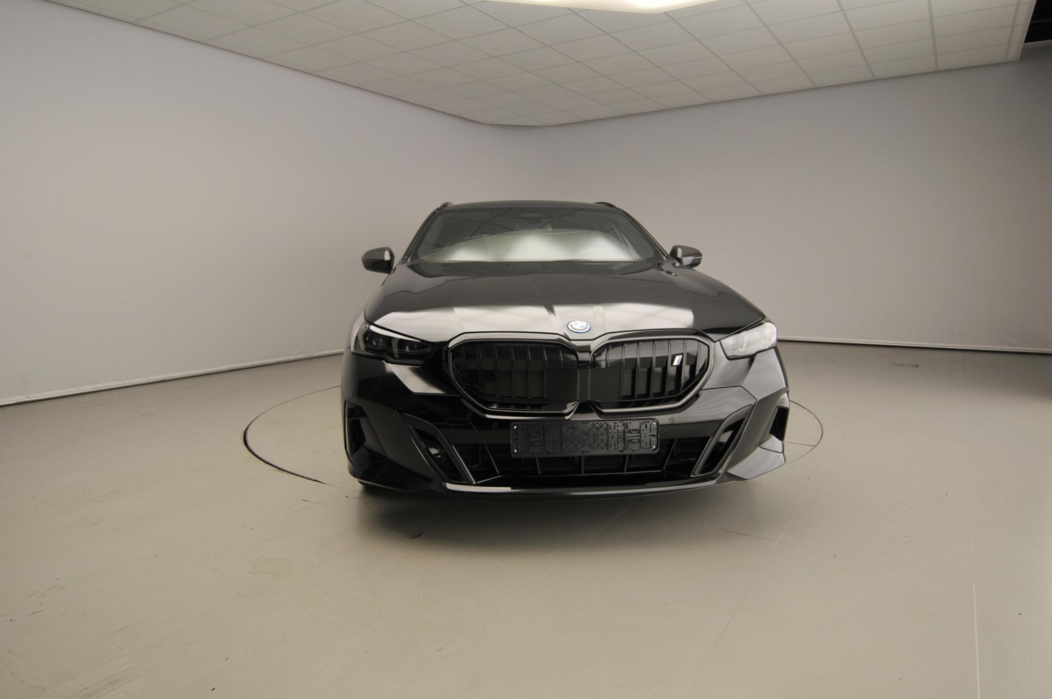 BMW i5 Touring xDrive40 - Afbeelding 4