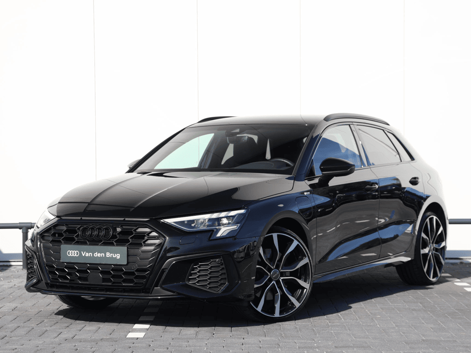 Audi A3 Sportback 45 TFSI e S edition Competition - Afbeelding 1