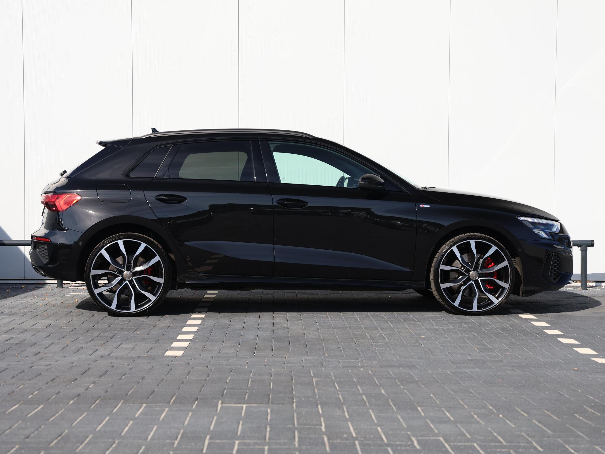 Audi A3 Sportback 45 TFSI e S edition Competition - Afbeelding 2