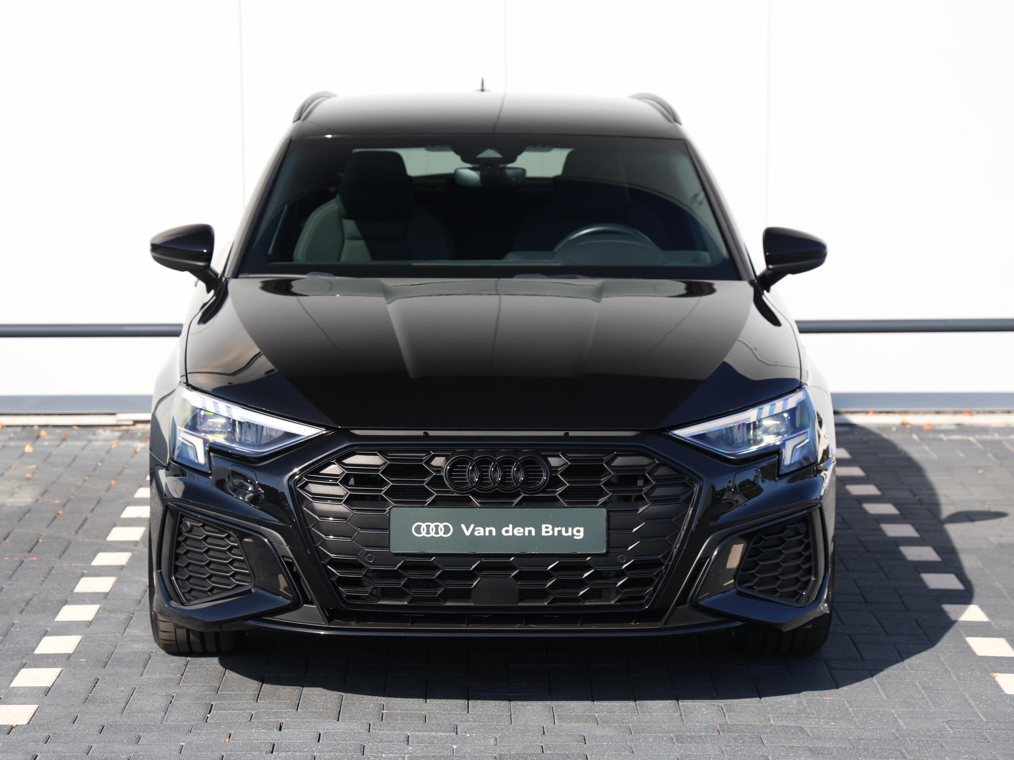 Audi A3 Sportback 45 TFSI e S edition Competition - Afbeelding 4