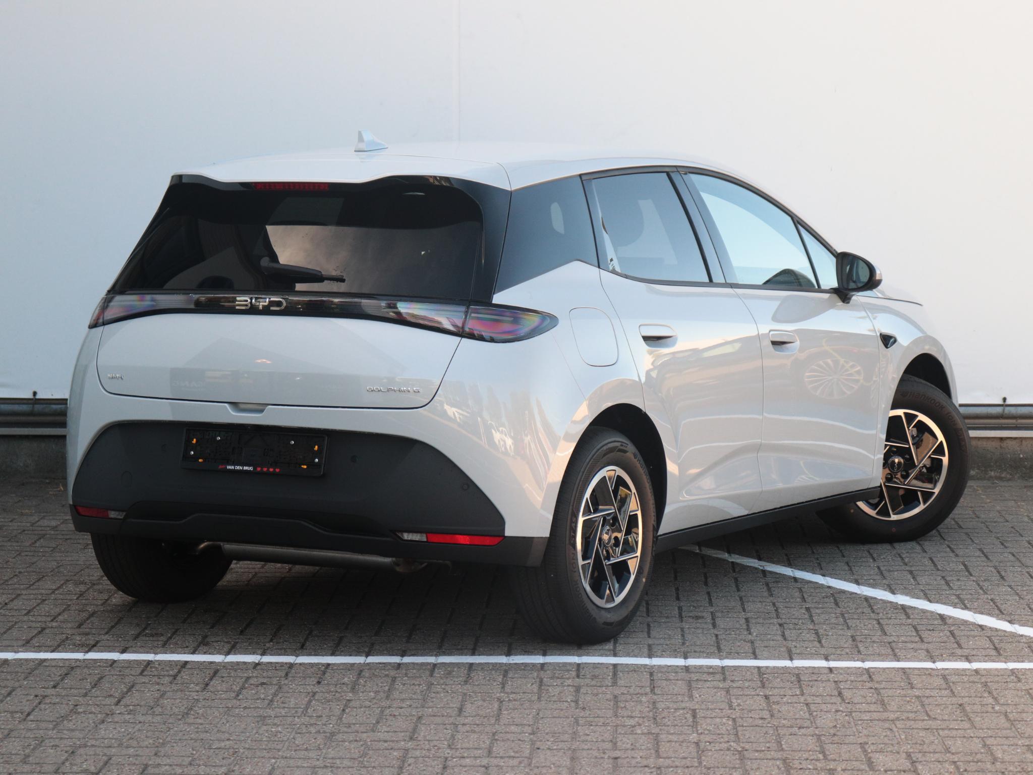 BYD DOLPHIN G 1.5L DM-i Boost - Afbeelding 4