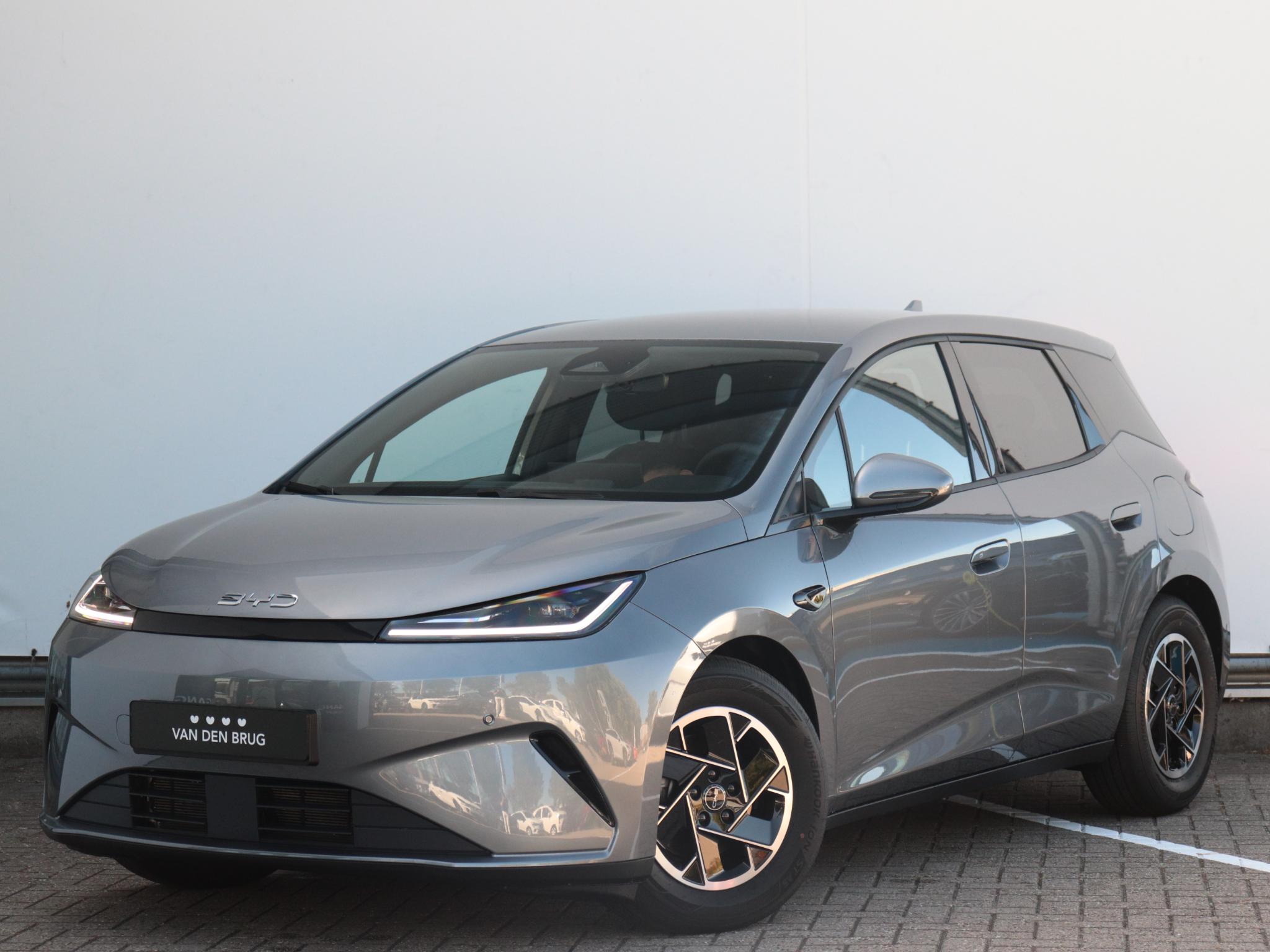 BYD DOLPHIN G 1.5L DM-i Boost - Afbeelding 1