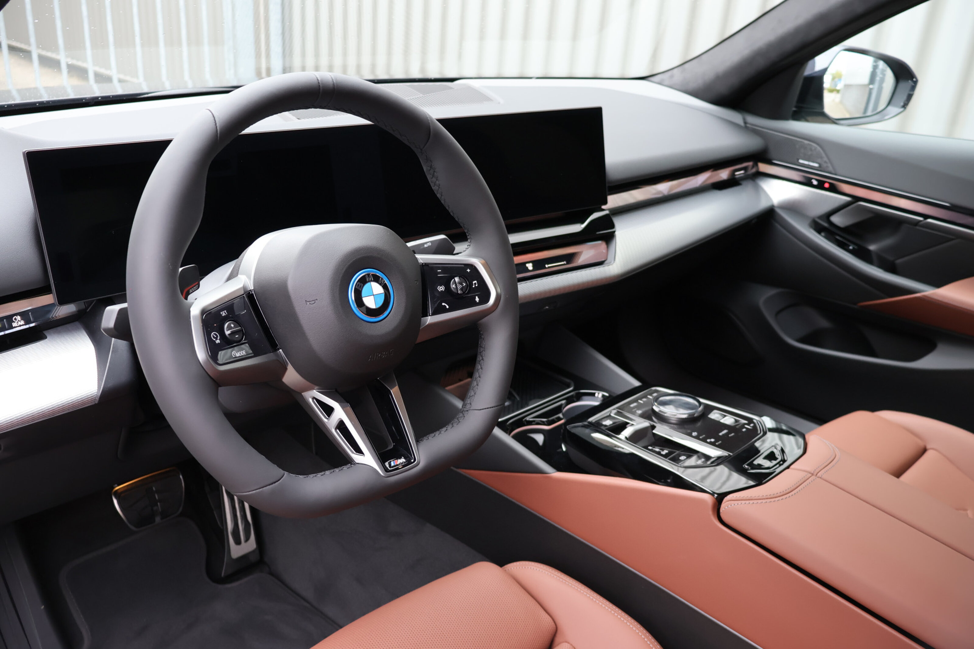 BMW i5 8