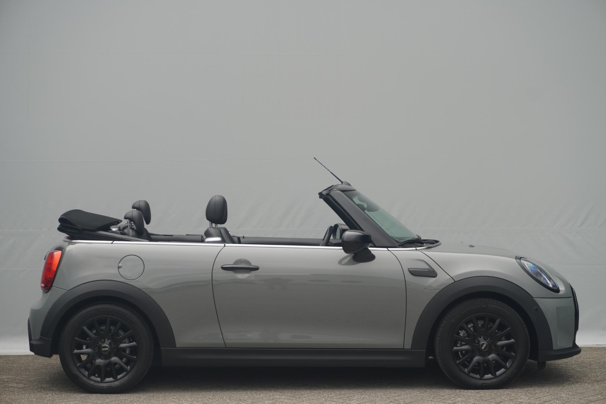 MINI Cabrio