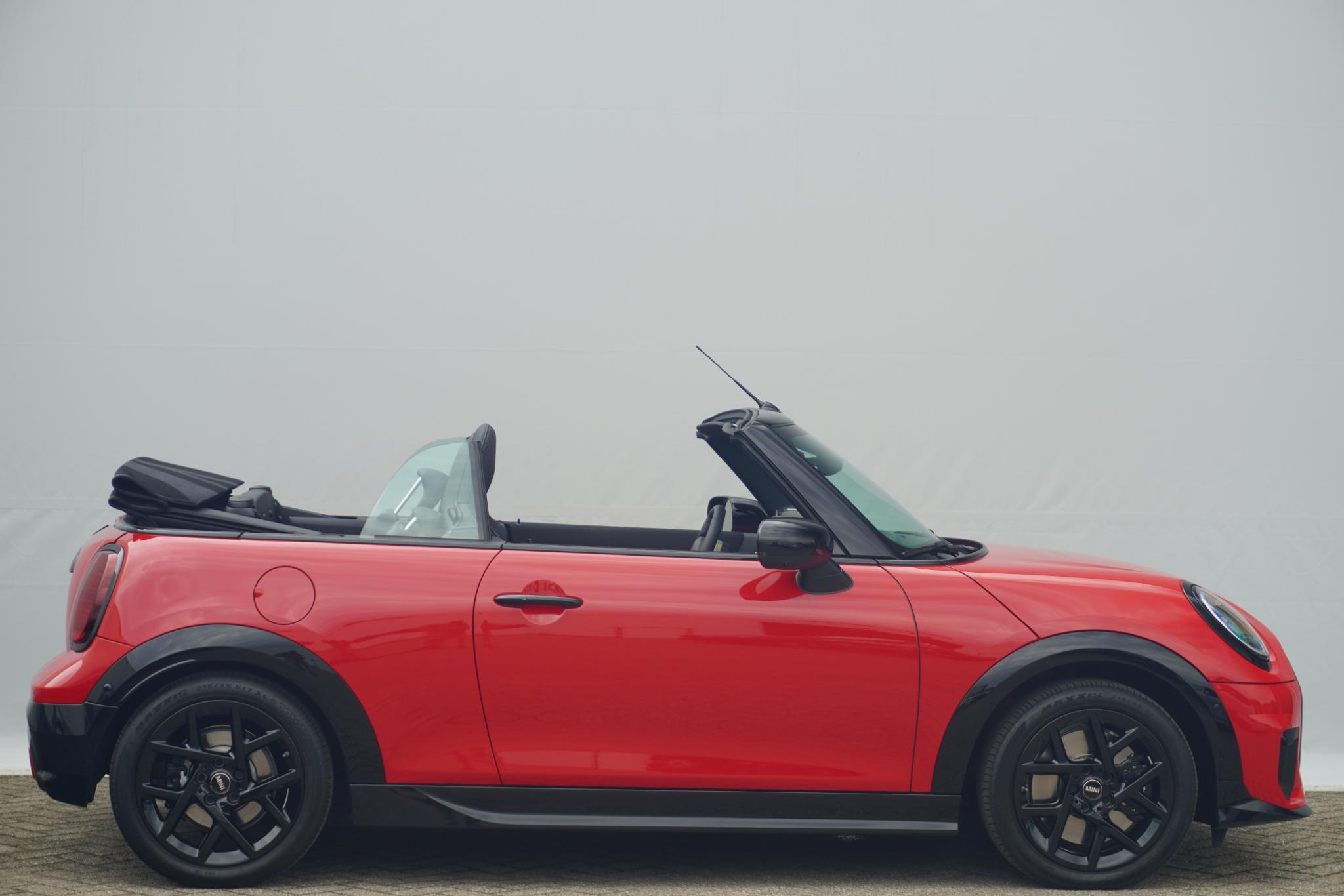 MINI Cabrio