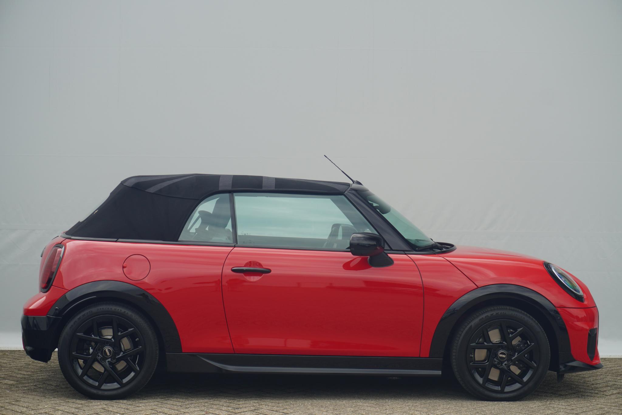 MINI Cabrio