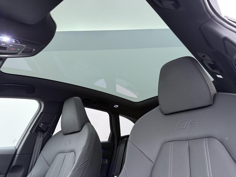 Audi A6 Avant 2.0 e-hybrid quattro S edition Competition