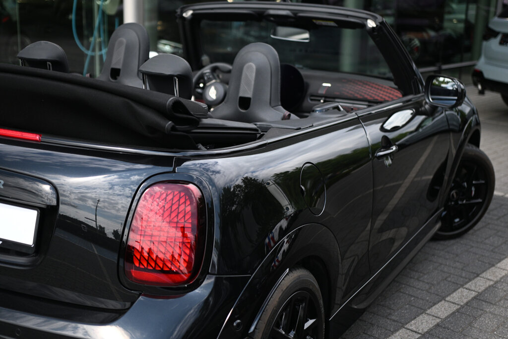 MINI Cabrio 23