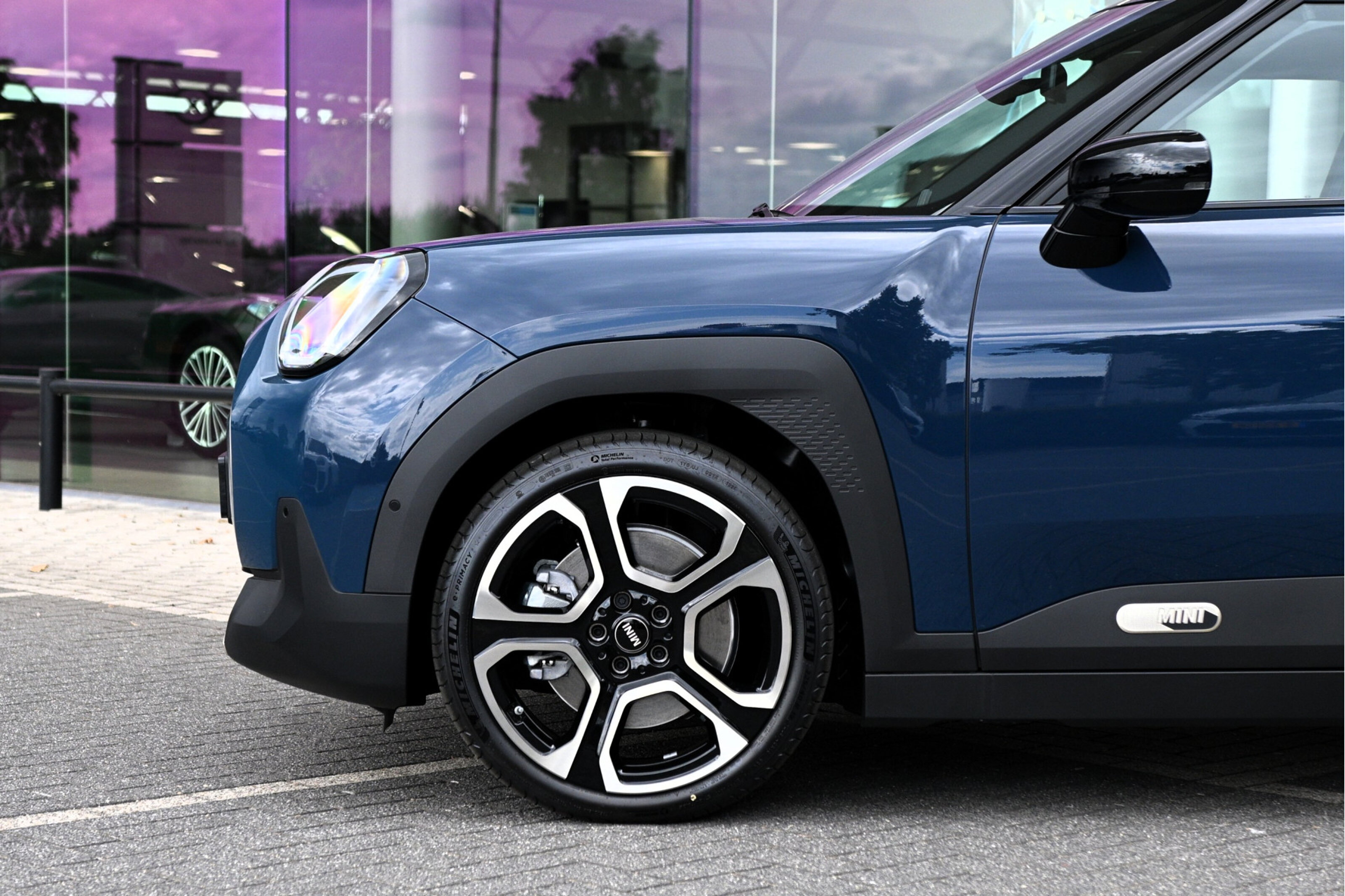 MINI Aceman SE