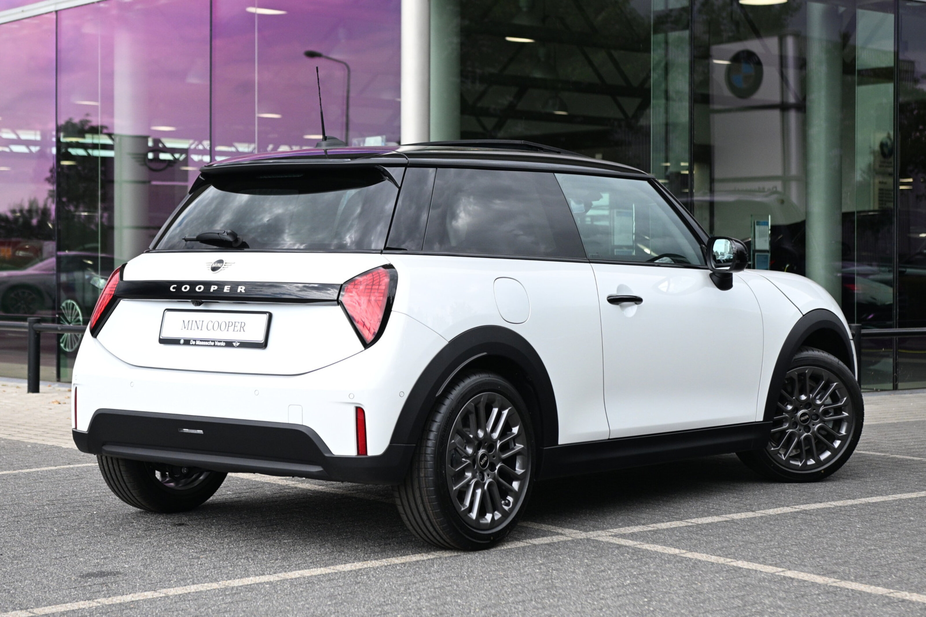 MINI 3-Deurs Hatchback Cooper C Automaat