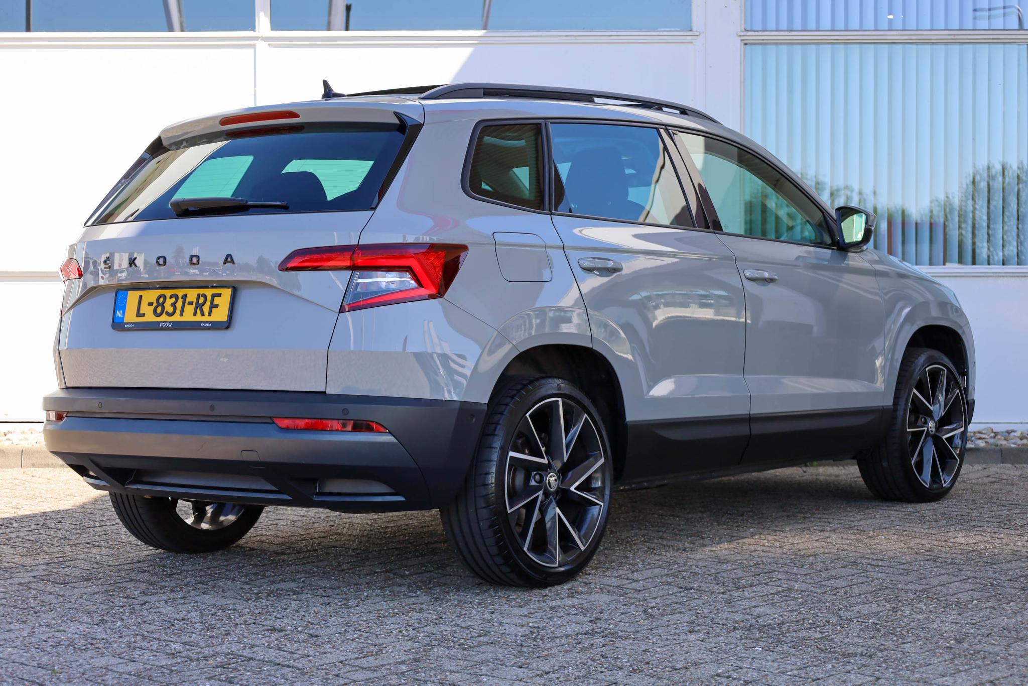 Skoda Karoq 1.5 TSI 150pk ACT Business Edition - Afbeelding 2