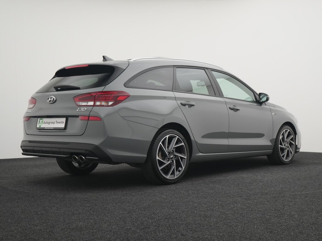 Hyundai i30 Wagon 1.5 T-GDi MHEV NLine | All Seasons | Panoramadak | Stoelverwarming | Camera | - Afbeelding 2