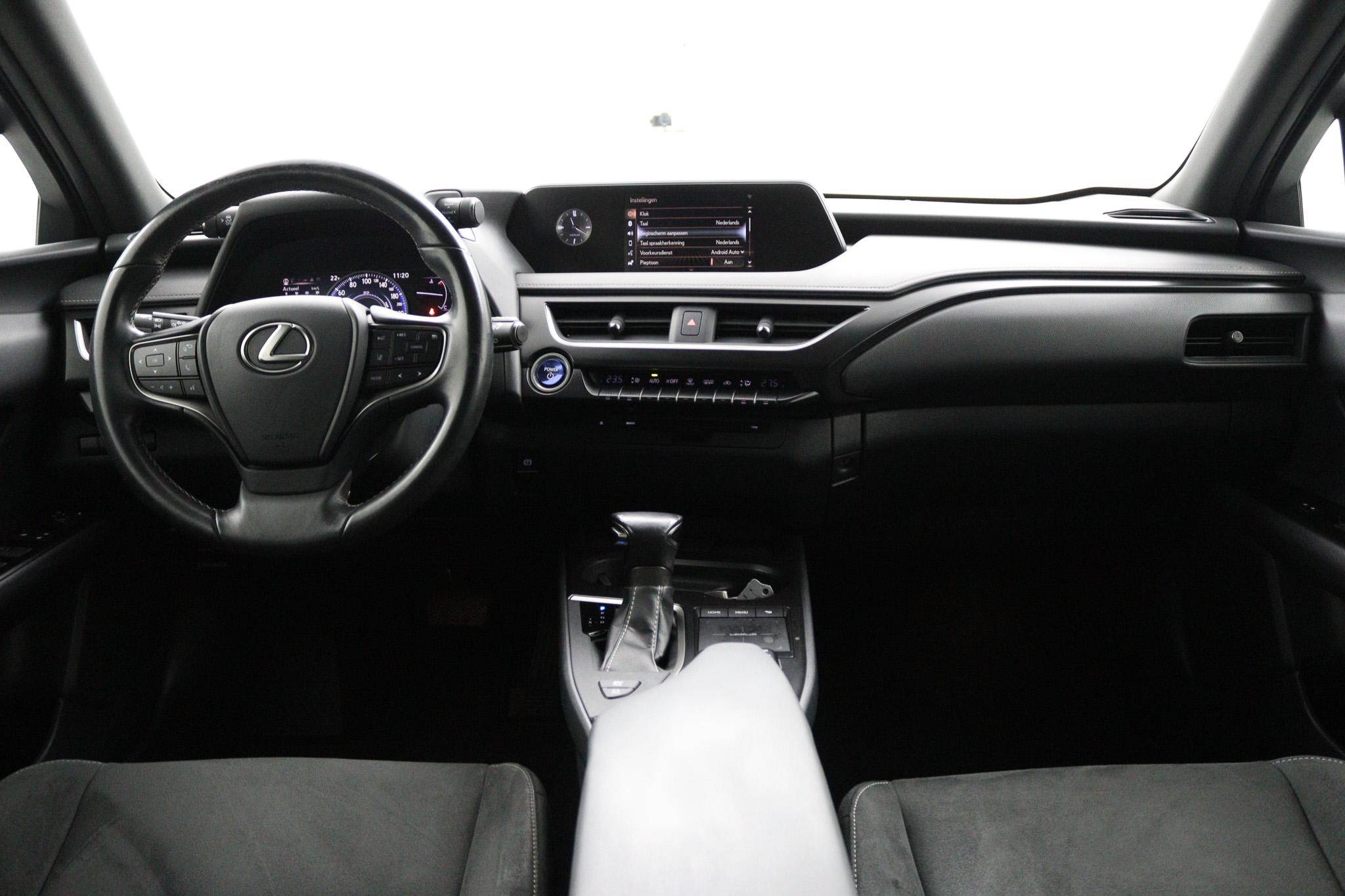 Lexus UX 250h First Edition - Afbeelding 4