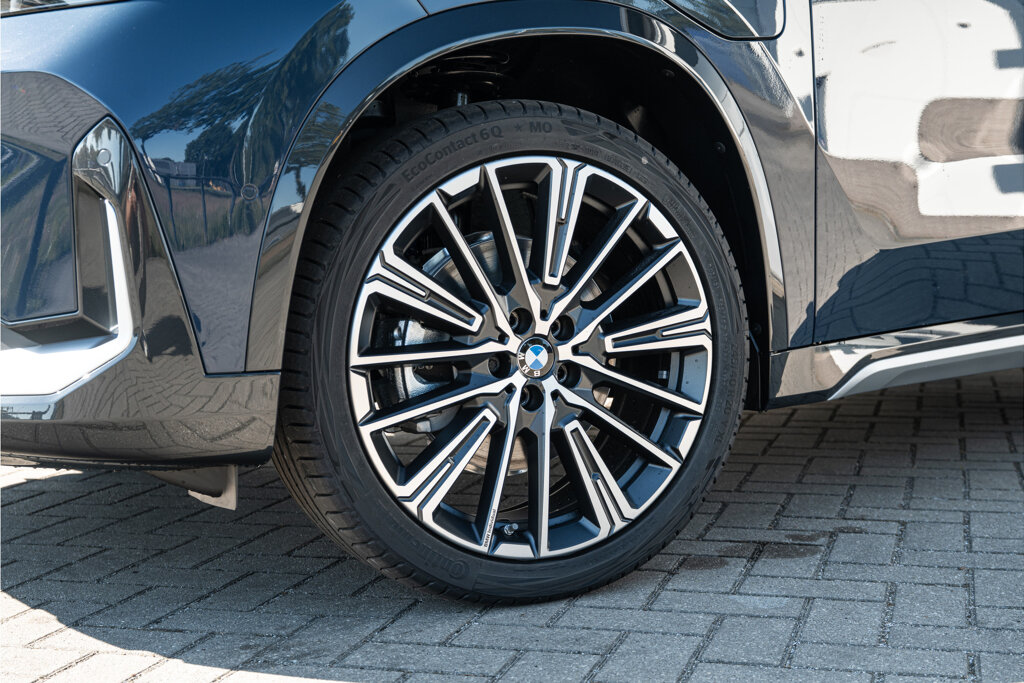 BMW X1 9