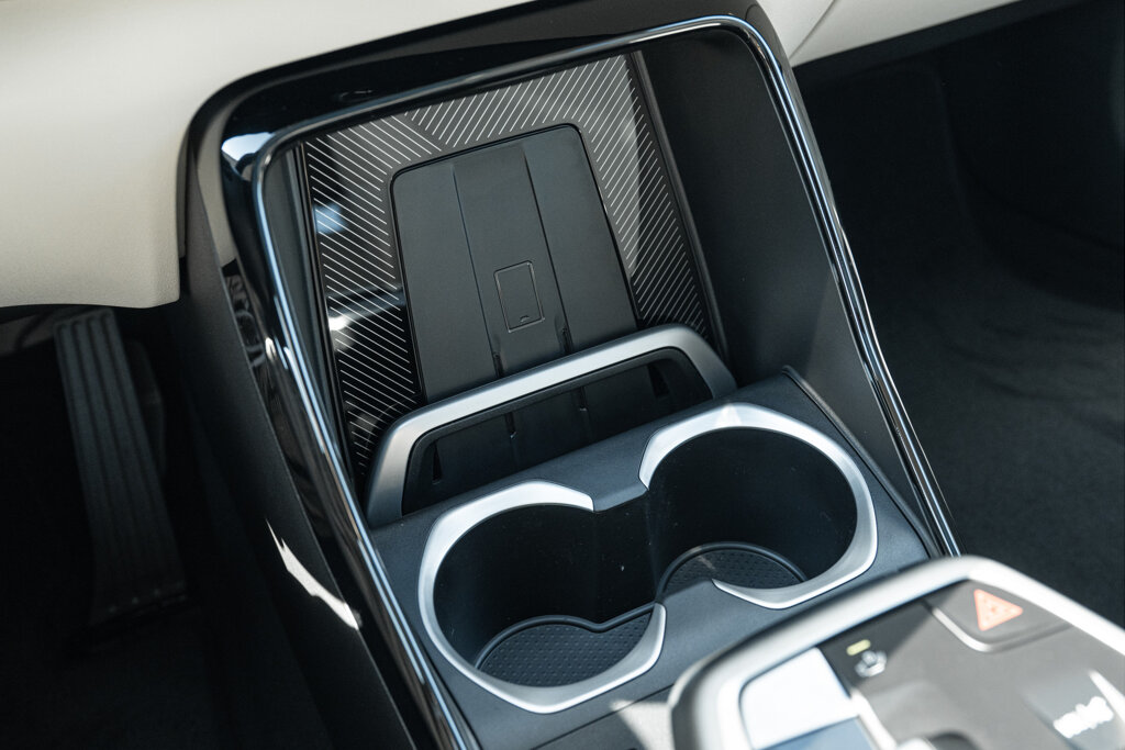 BMW X1 16