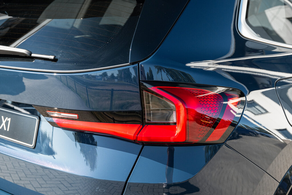 BMW X1 29