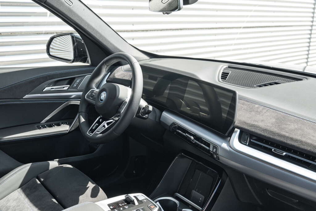 BMW X1 11