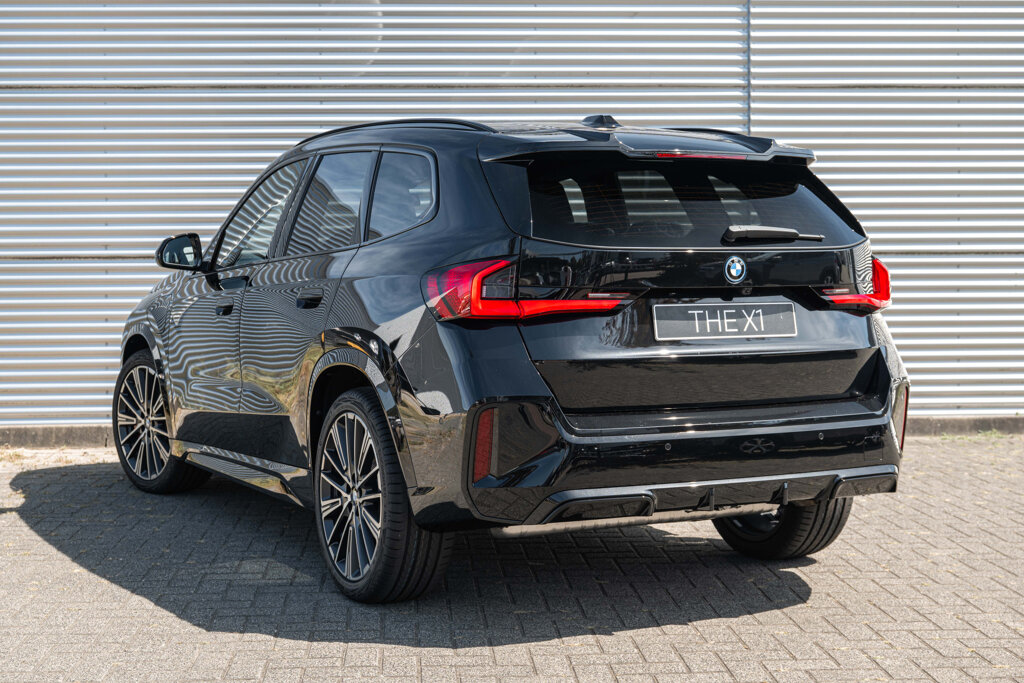 BMW X1 28