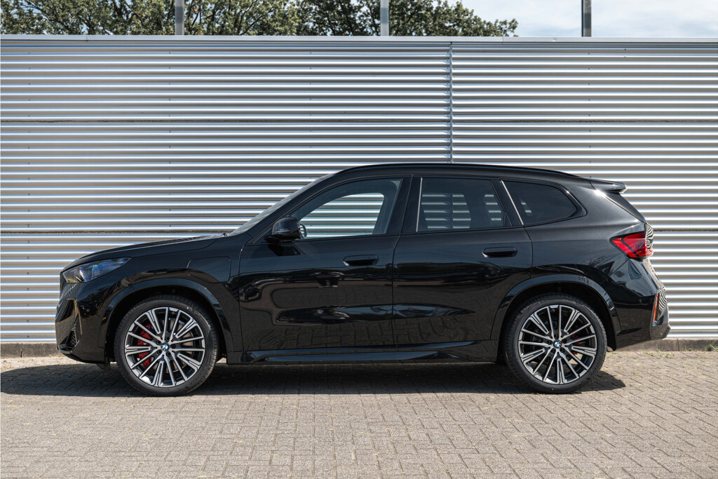 BMW X1 29