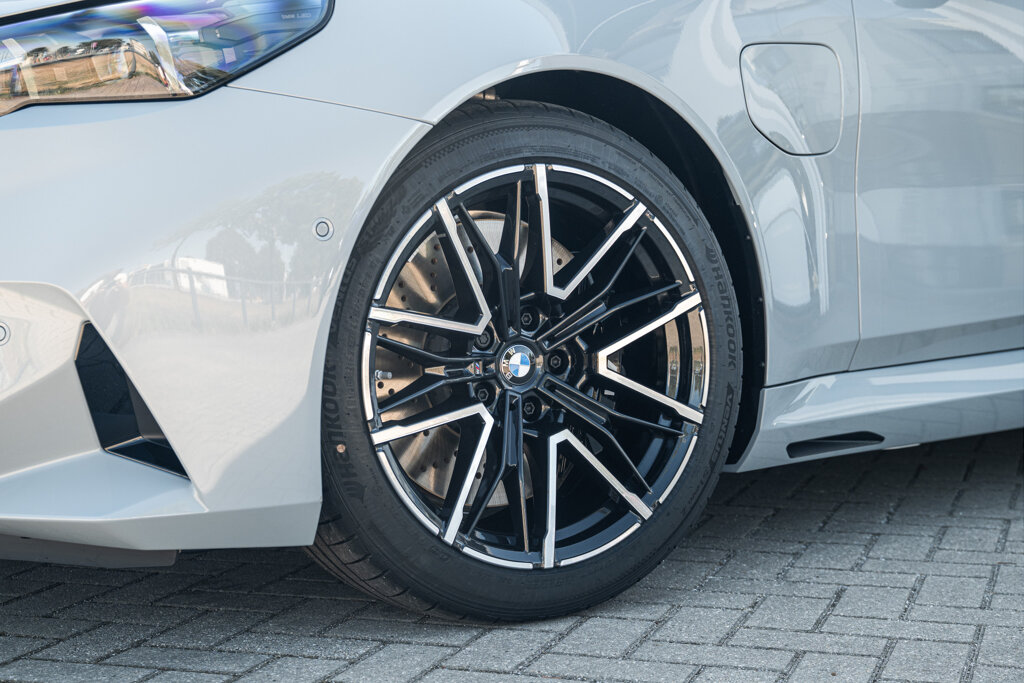 BMW M5 8
