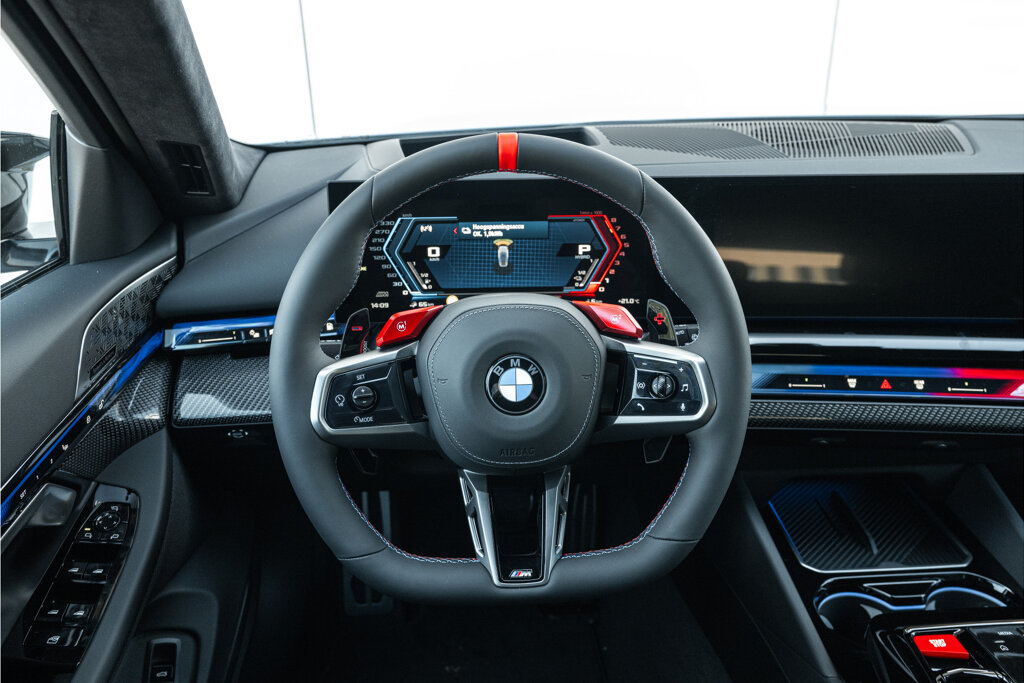 BMW M5 9