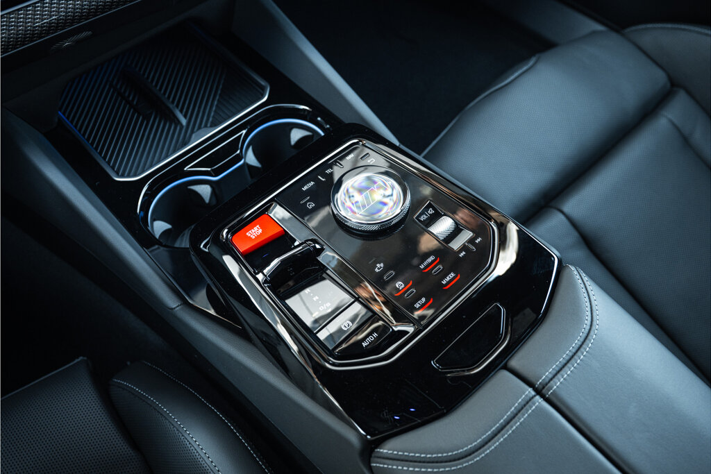 BMW M5 13