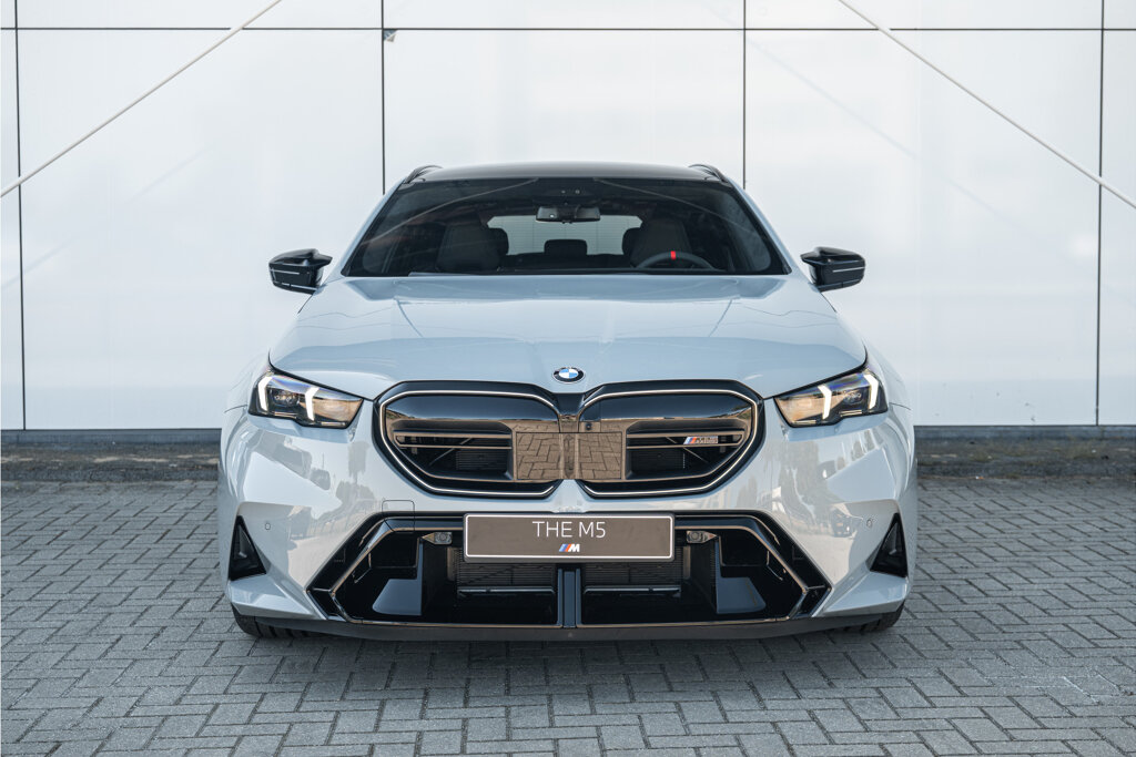 BMW M5 19