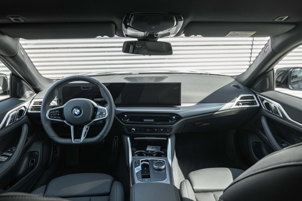 BMW i4 5