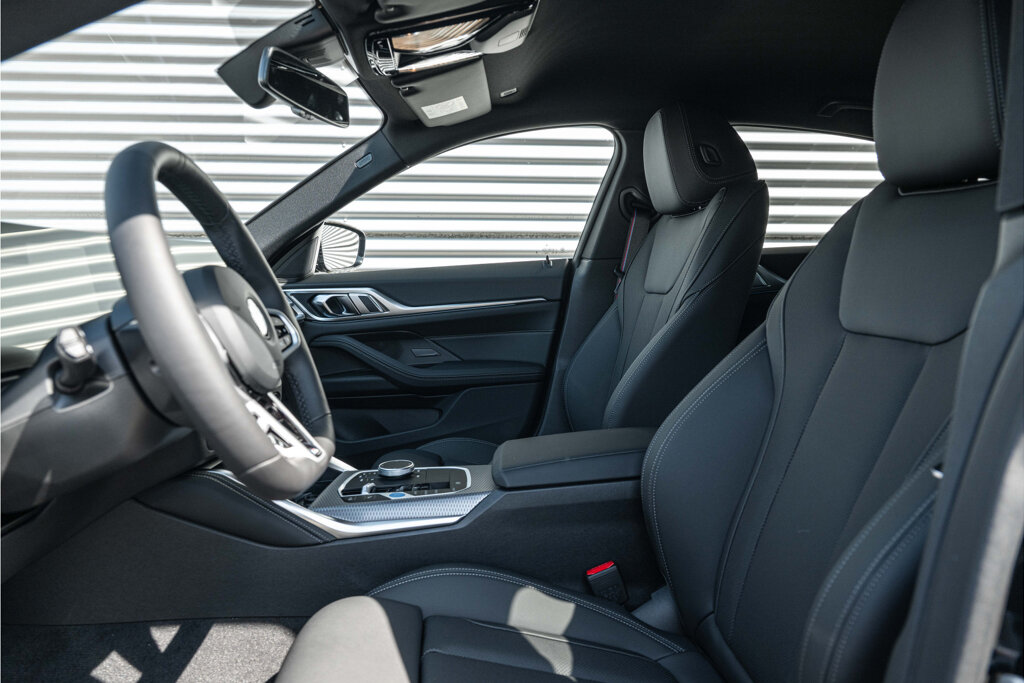 BMW i4 29