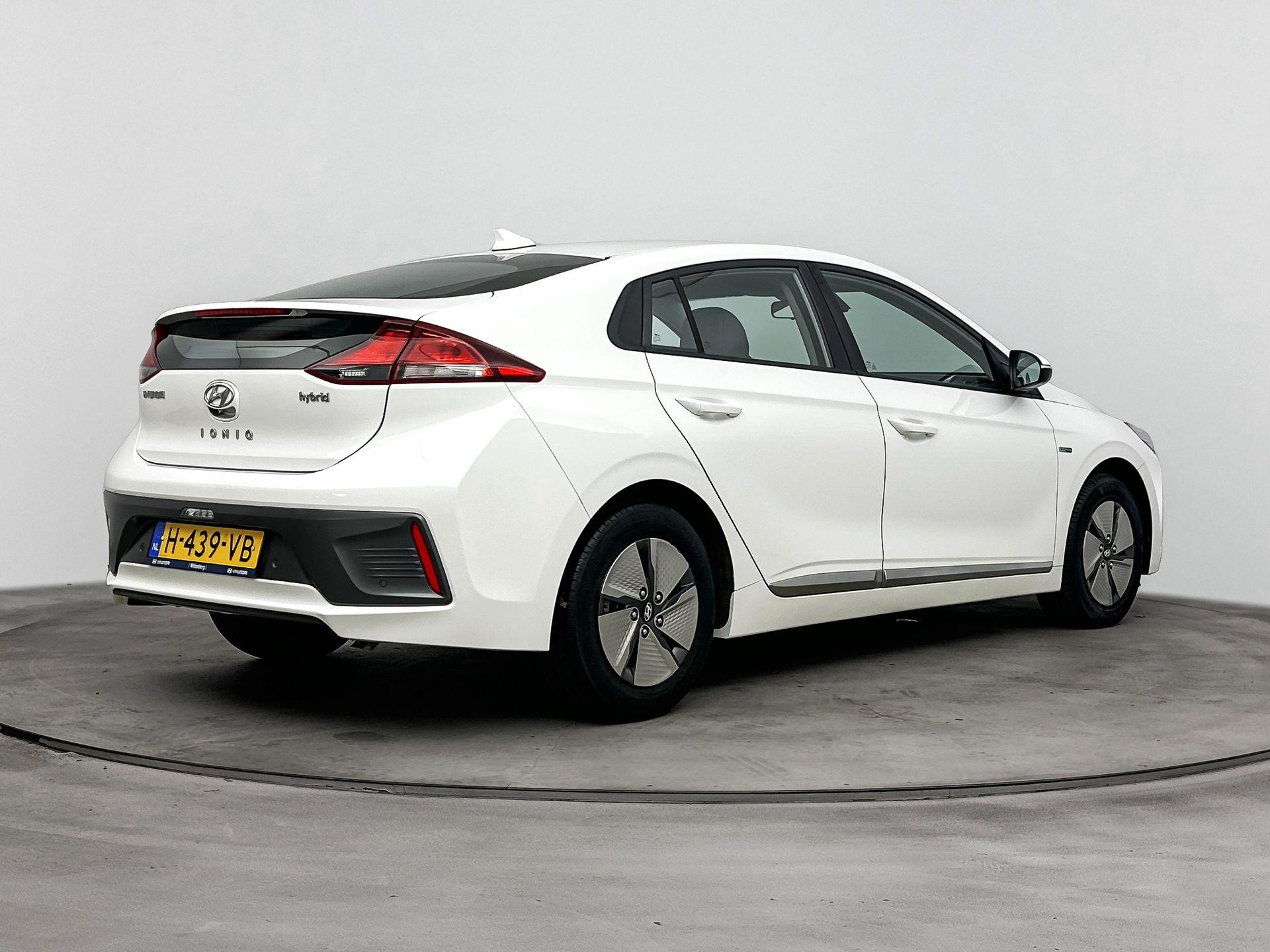 Hyundai IONIQ 1.6 GDi i-Motion - Afbeelding 2