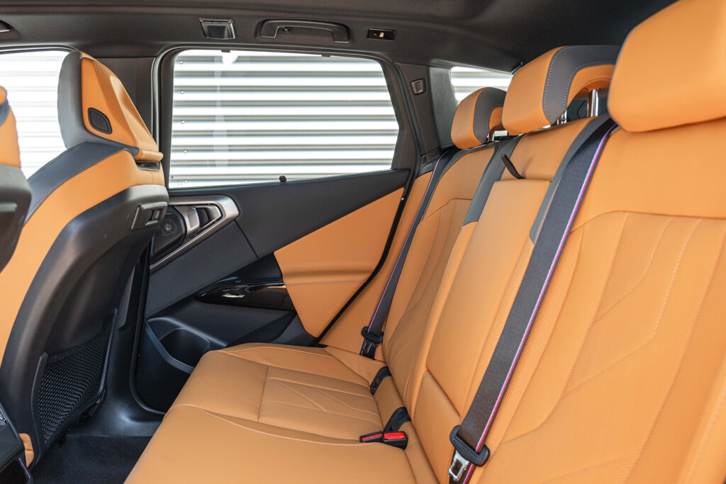 BMW X3 4