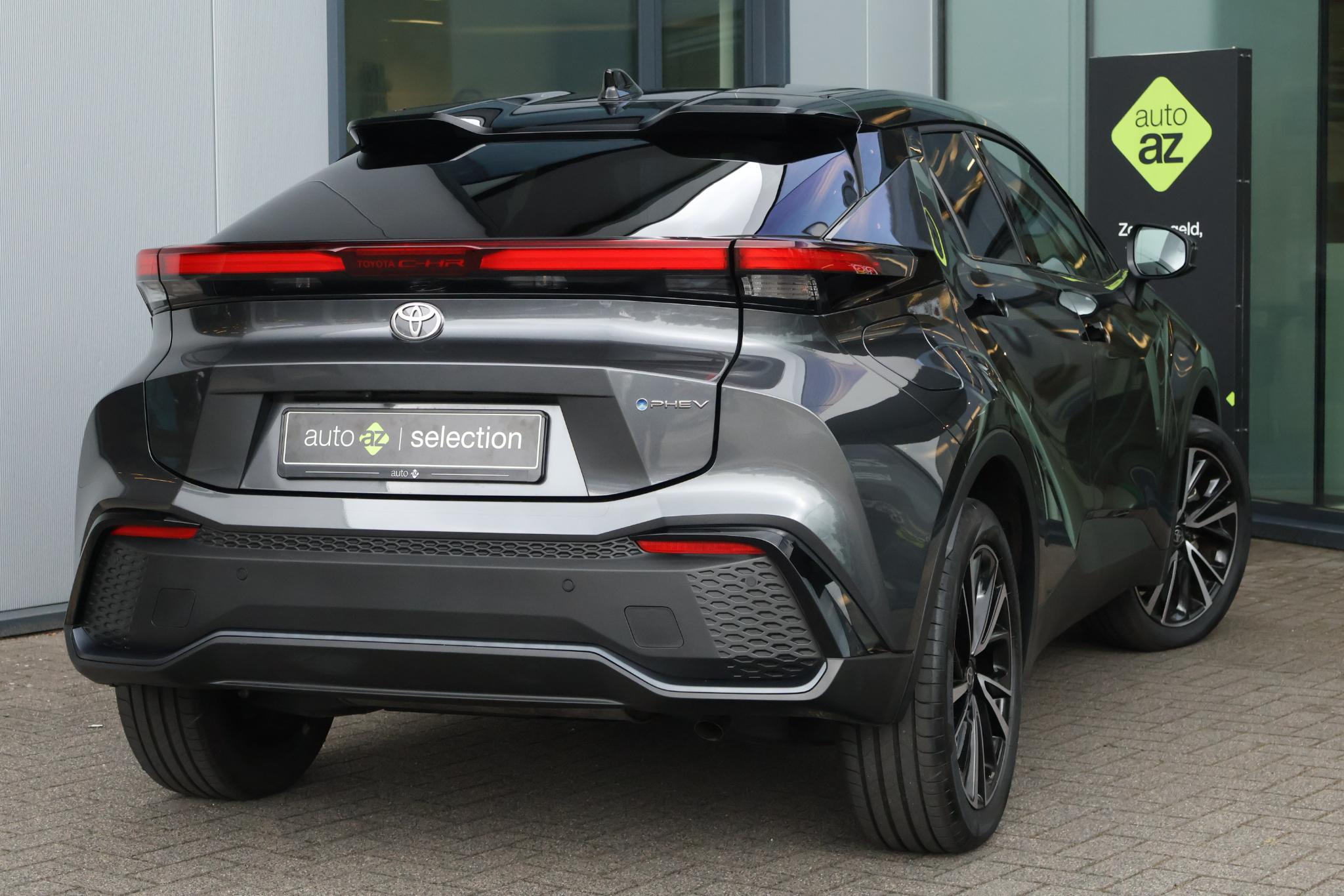 Toyota C-HR 2.0 Plug-in Hybrid 220 Executive - Afbeelding 2