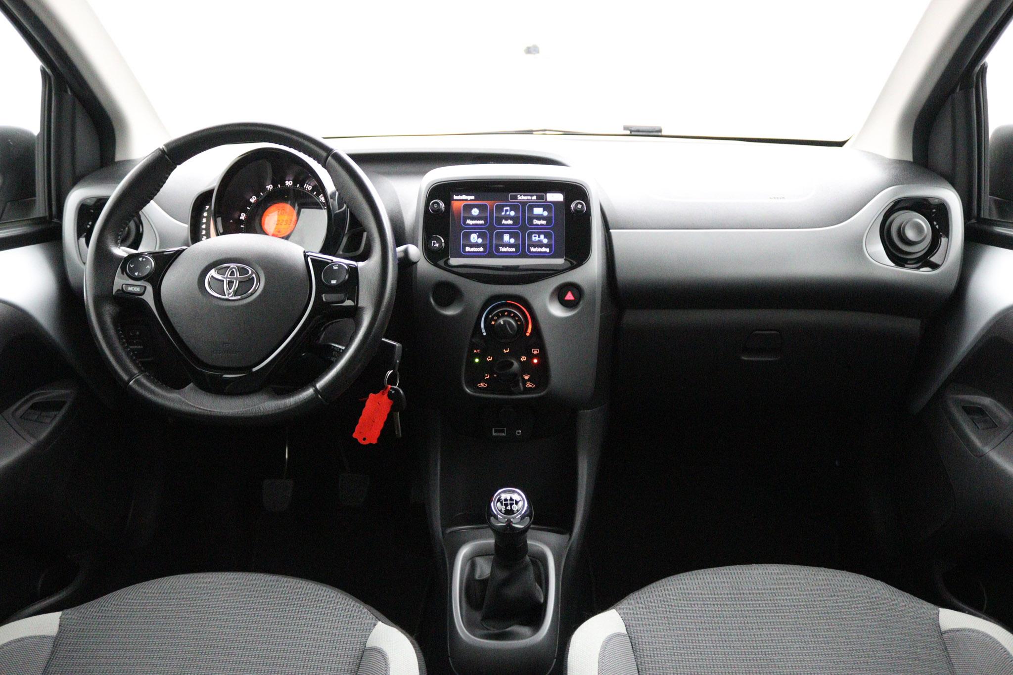 Toyota Aygo 1.0 VVT-i x-play - Afbeelding 4