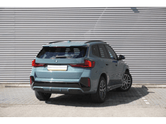 BMW iX1 eDrive20 - Afbeelding 2