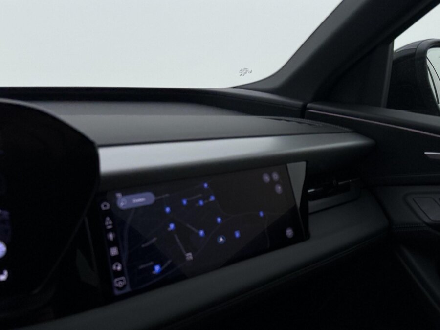 Audi Q6 e-tron S edition performance 100 Kwh 225 kW / 306 PK