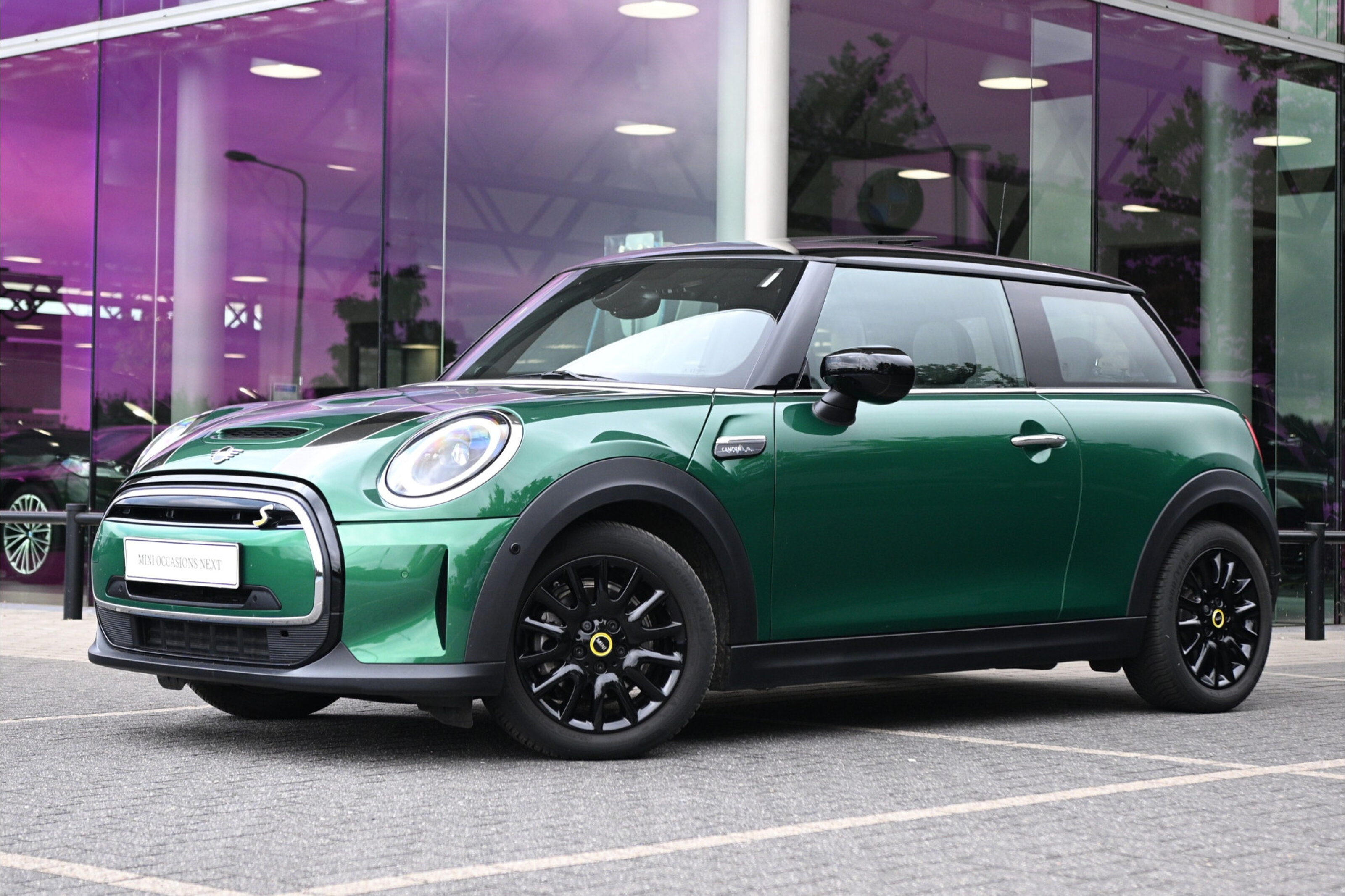 MINI Electric Classic Camden