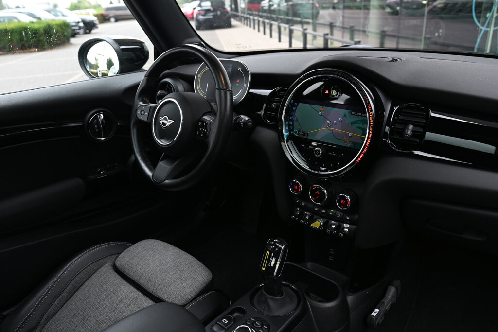 MINI Electric 6
