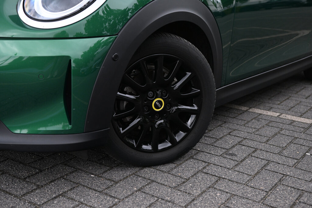 MINI Electric 13