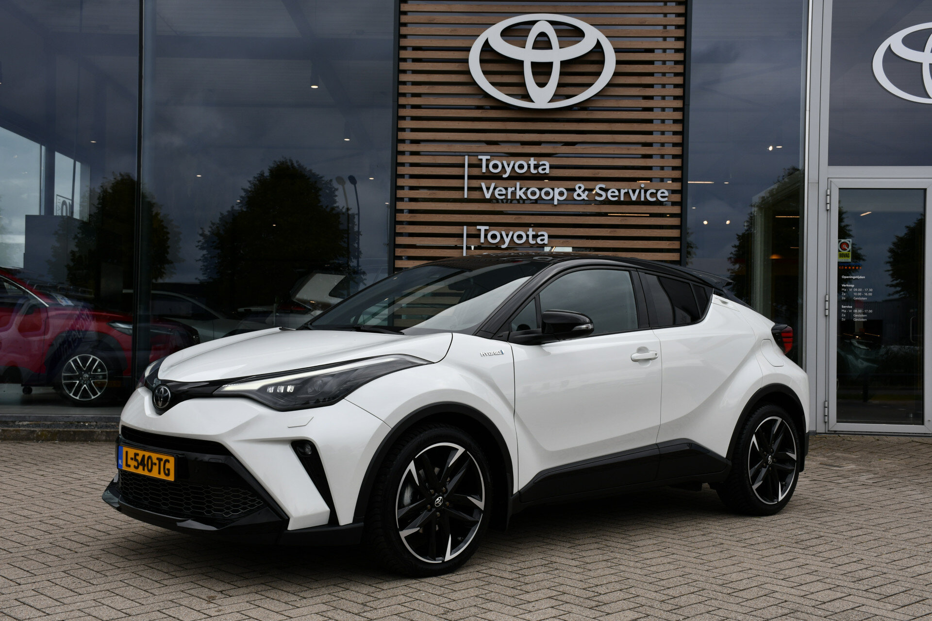 Toyota C-HR 2.0 Hybrid GR-Sport Limited Automaat 184pk