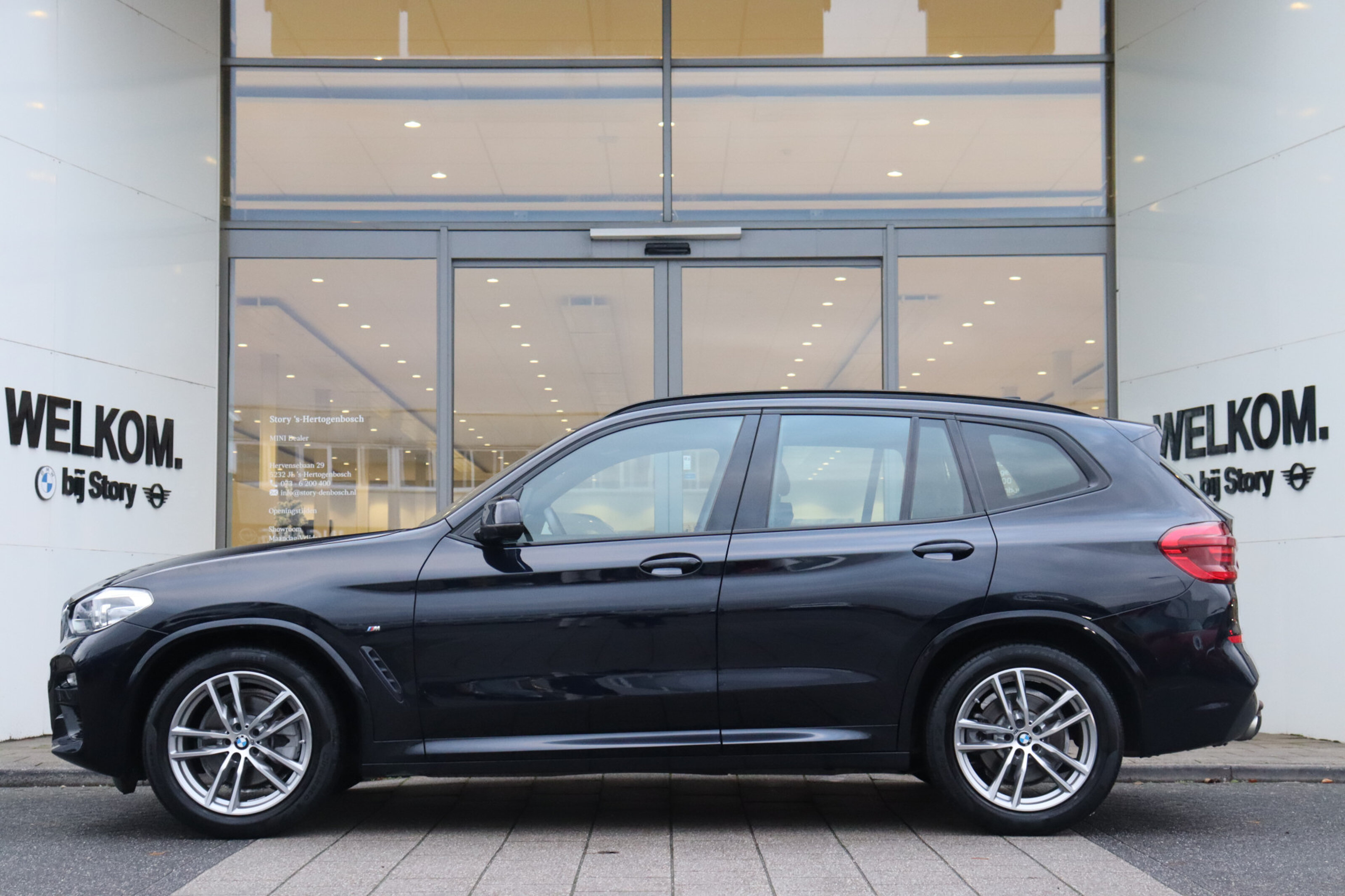 BMW X3 7