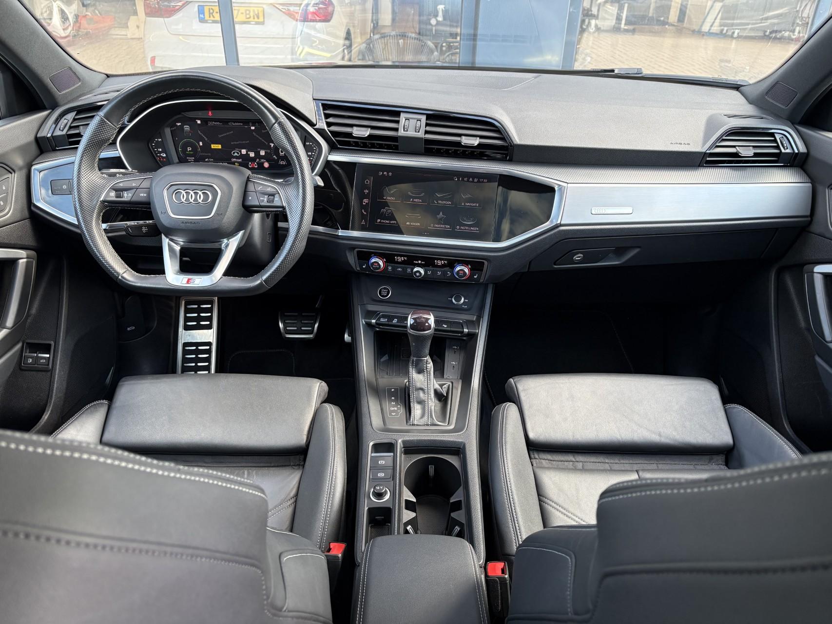 Audi Q3 Sportback 45 TFSI e S Edition - Afbeelding 5